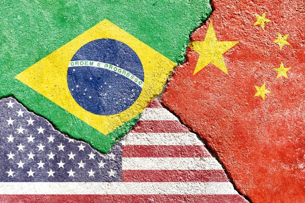 CEBRI-Journal  Hedging Between the U.S. and China: Brazil